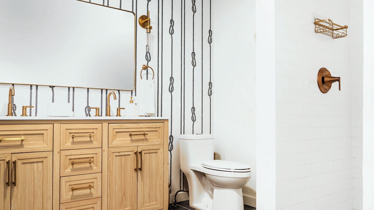 Photo of Bathroom in Lake Geneva