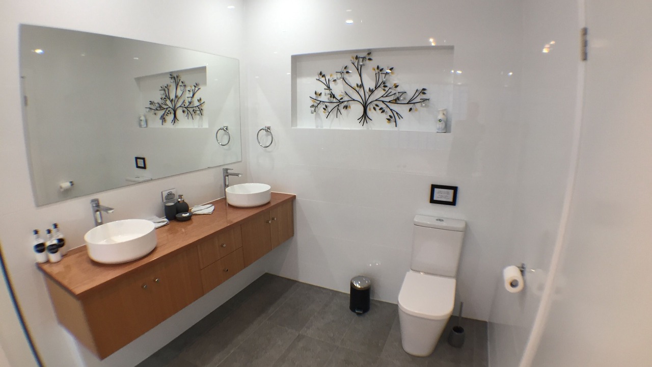 Photo of Bathroom in McLaren Flat