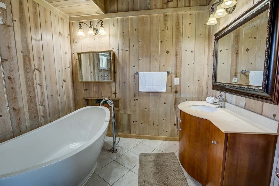 Photo of Bathroom in Sandbridge