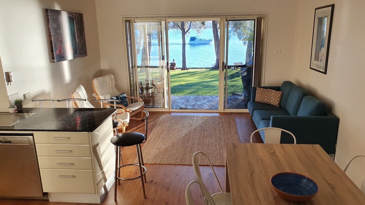 Photo of Outdoor in Mannering Park