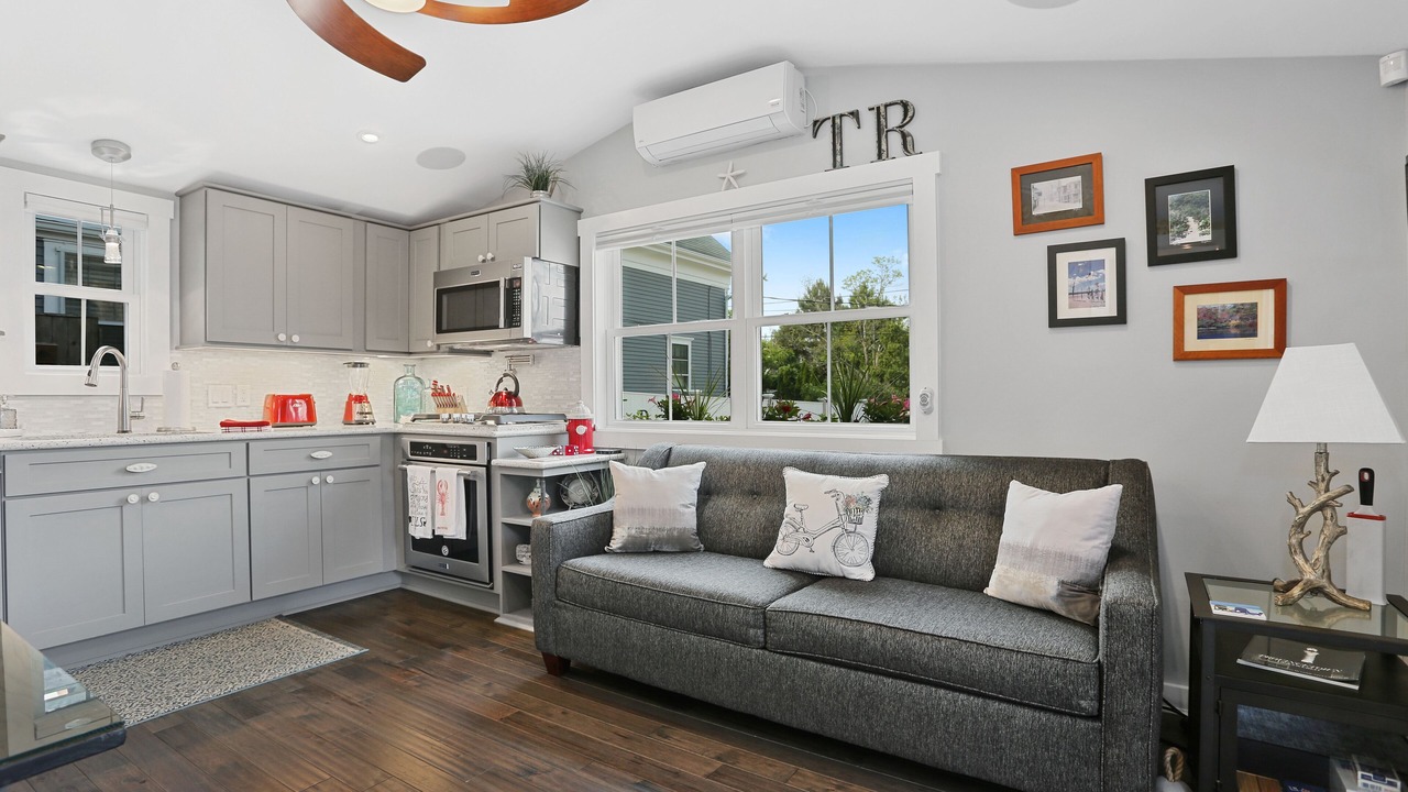 Photo of Livingroom in Provincetown