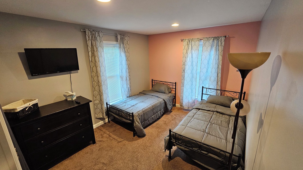 Photo of Bedroom in Saratoga Springs