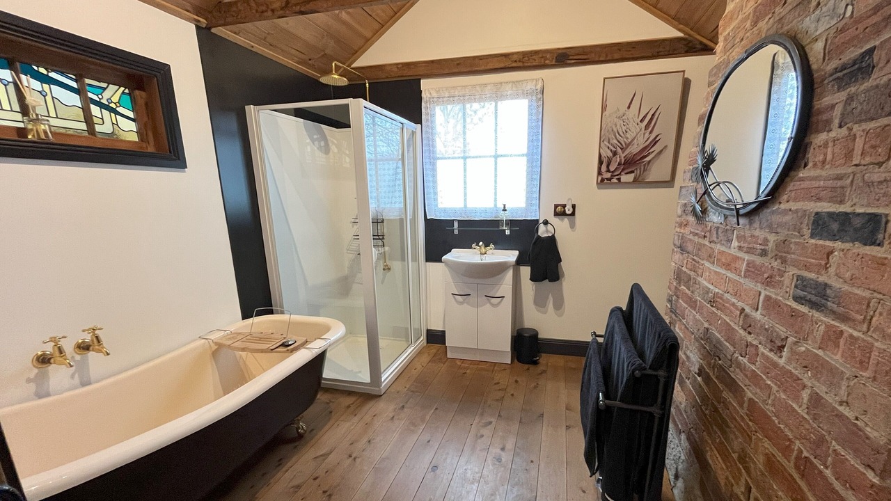 Photo of Bathroom in Beechworth