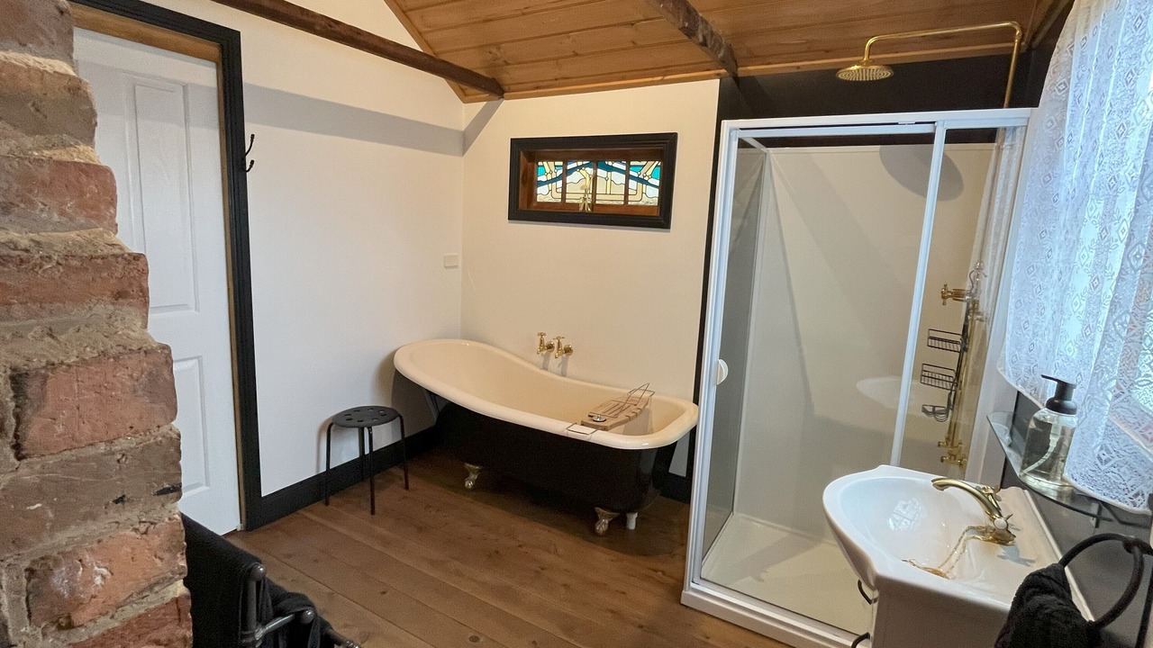 Photo of Bathroom in Beechworth