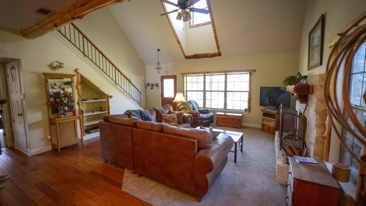 Photo of Bedroom in Kyle