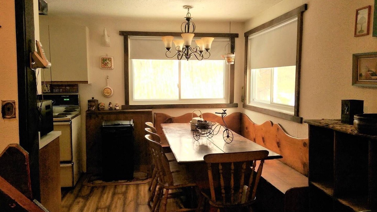 Photo of Livingroom in Bridgewater Corners