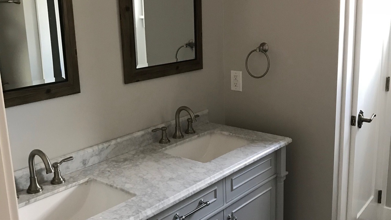 Photo of Others in Avondale