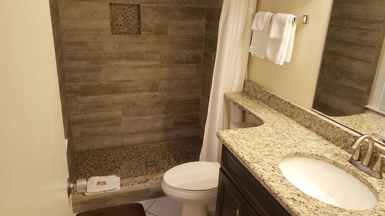 Photo of Bathroom in Orange Beach