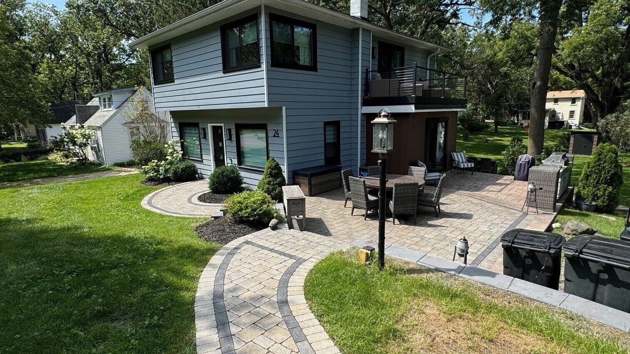 Photo of Outdoor in Williams Bay