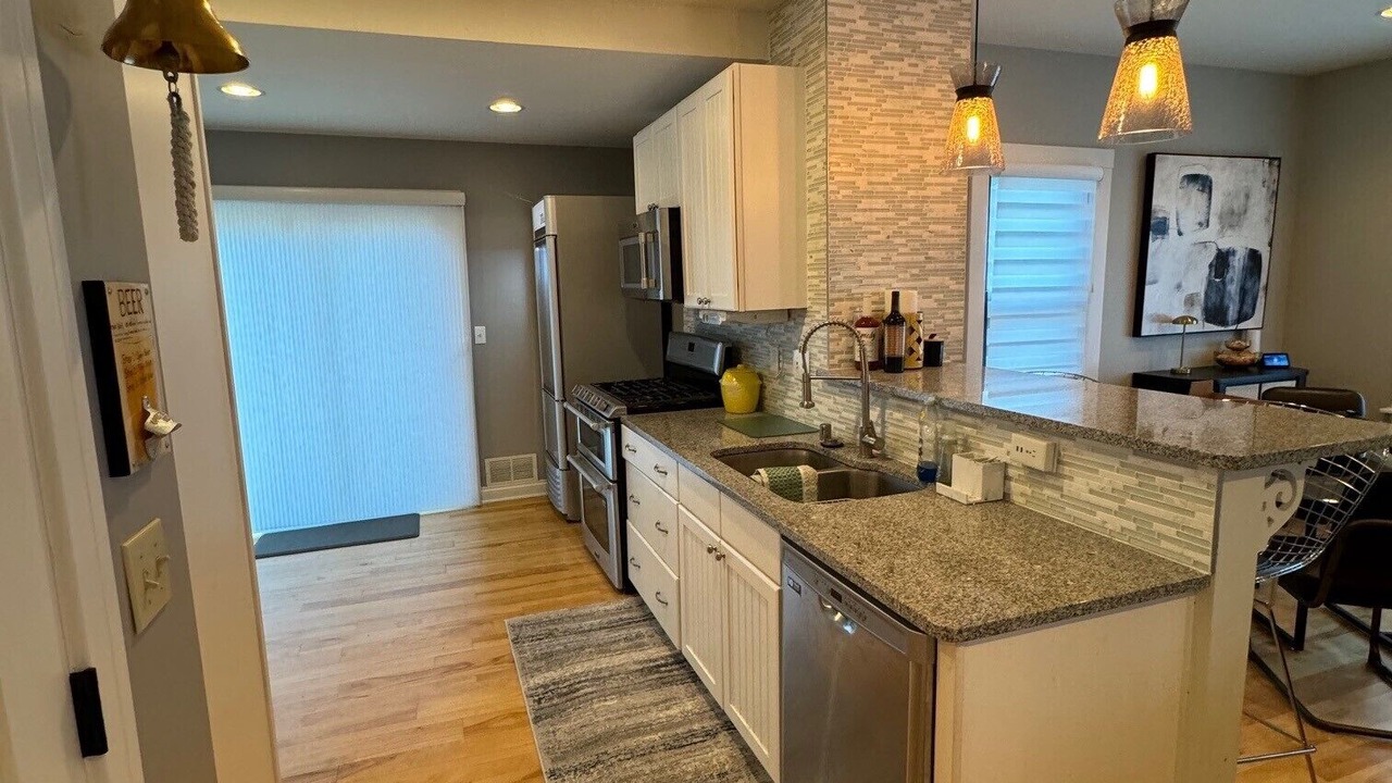 Photo of Kitchen in Williams Bay