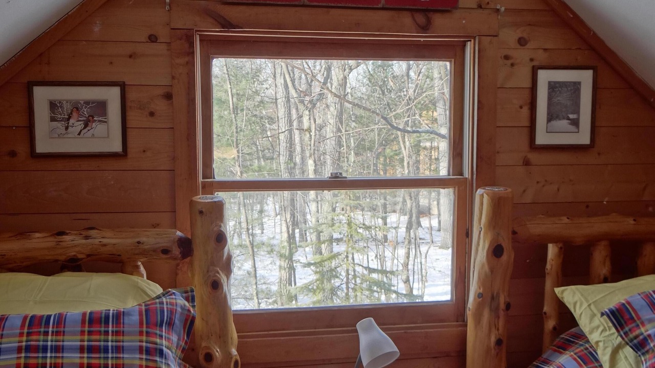Photo of Bedroom in Rowland