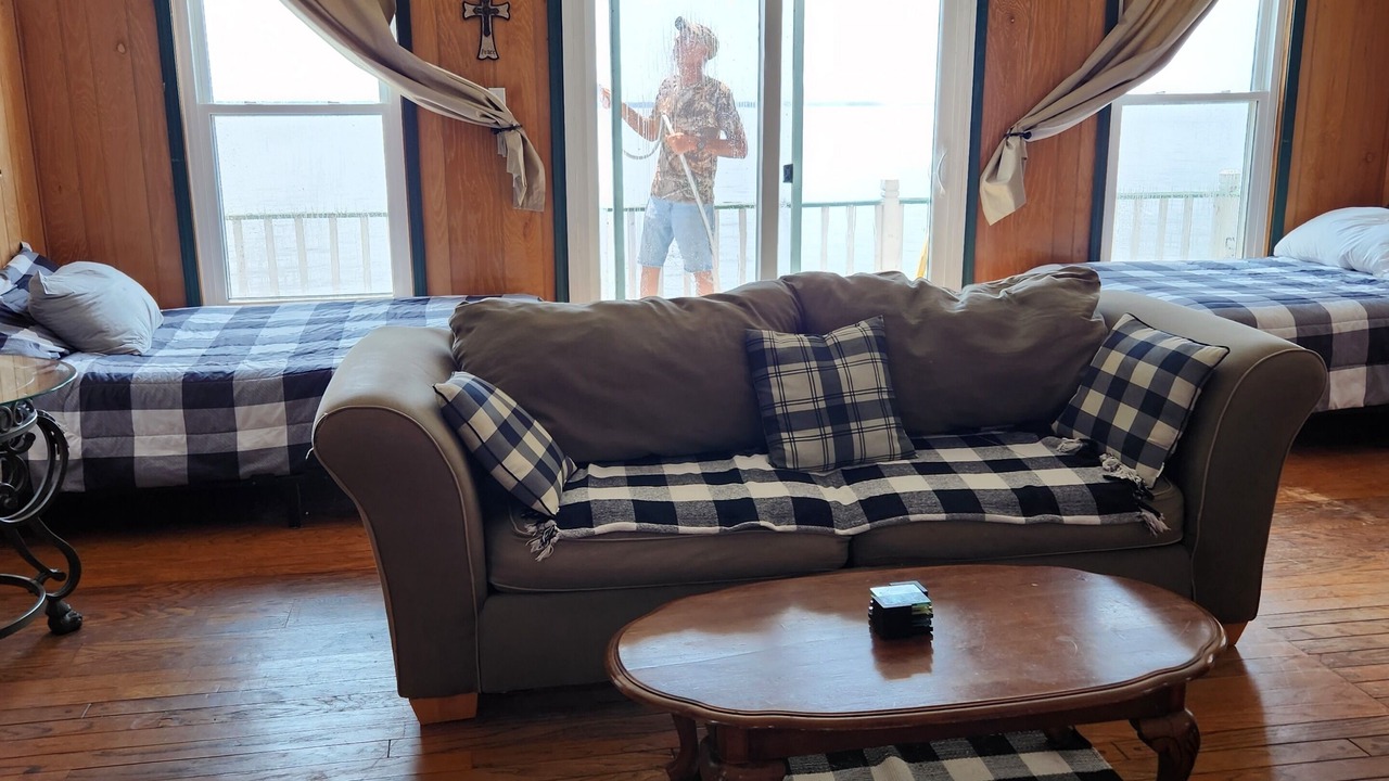 Photo of Livingroom in Pierre Part