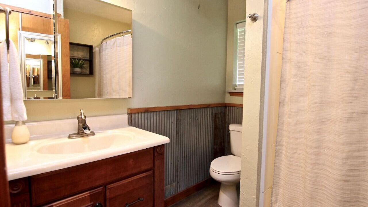 Photo of Bathroom in Martindale
