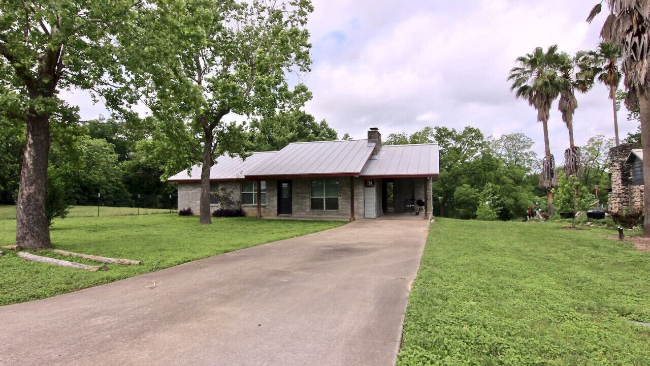 Photo of Outdoor in Martindale