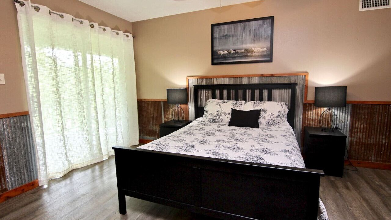 Photo of Bedroom in Martindale
