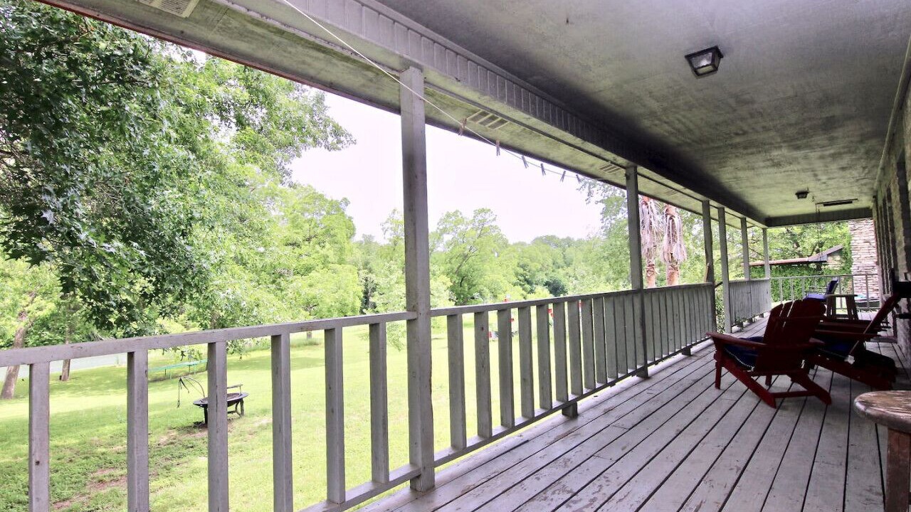 Photo of Patio Balcony in Martindale