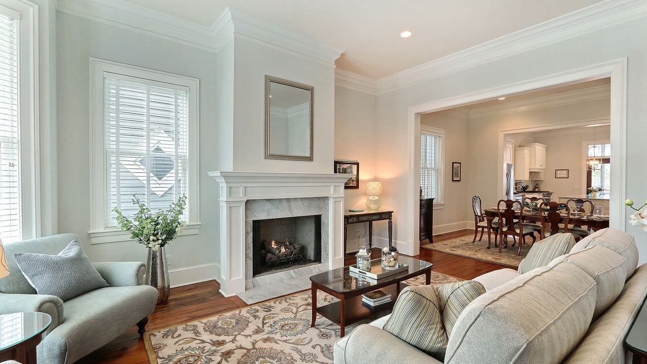 Photo of Livingroom in Savannah Victorian District