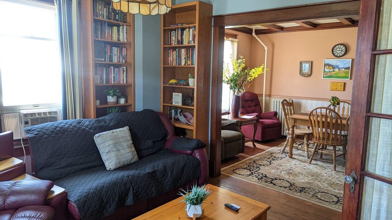 Photo of Livingroom in Cooperstown