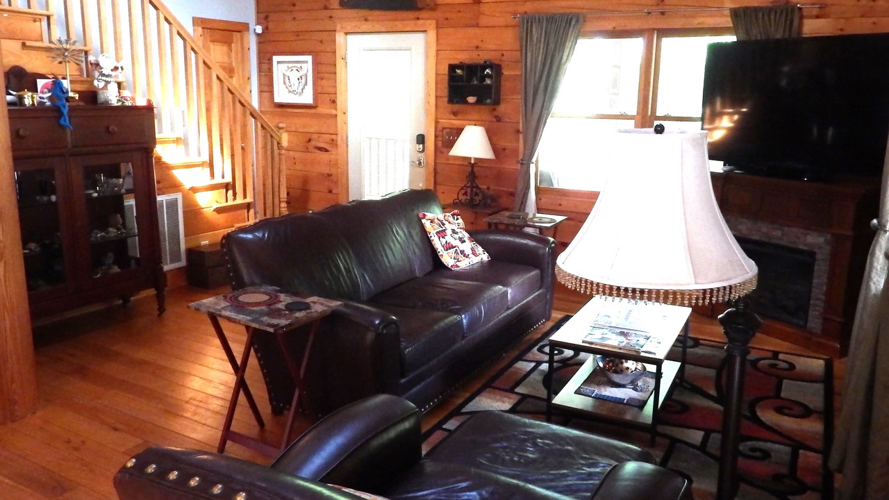 Photo of Bedroom in Roxboro