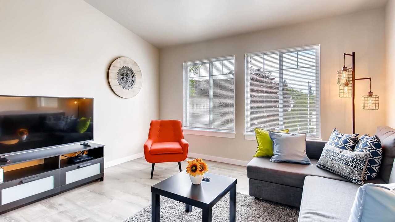 Photo of Livingroom in Picnic Point-North Lynnwood