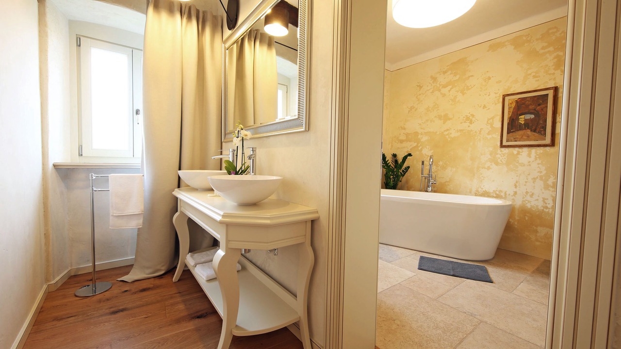 Photo of Bathroom in Kaldir