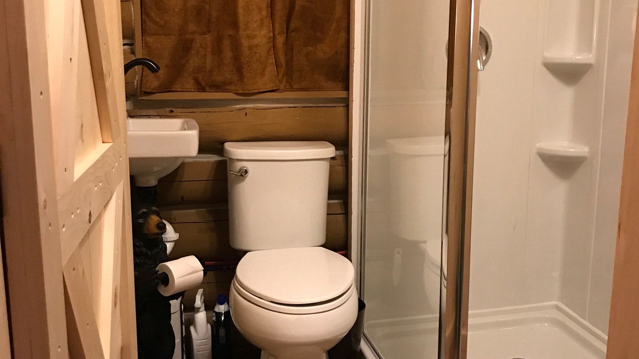 Photo of Bathroom in Glenfield