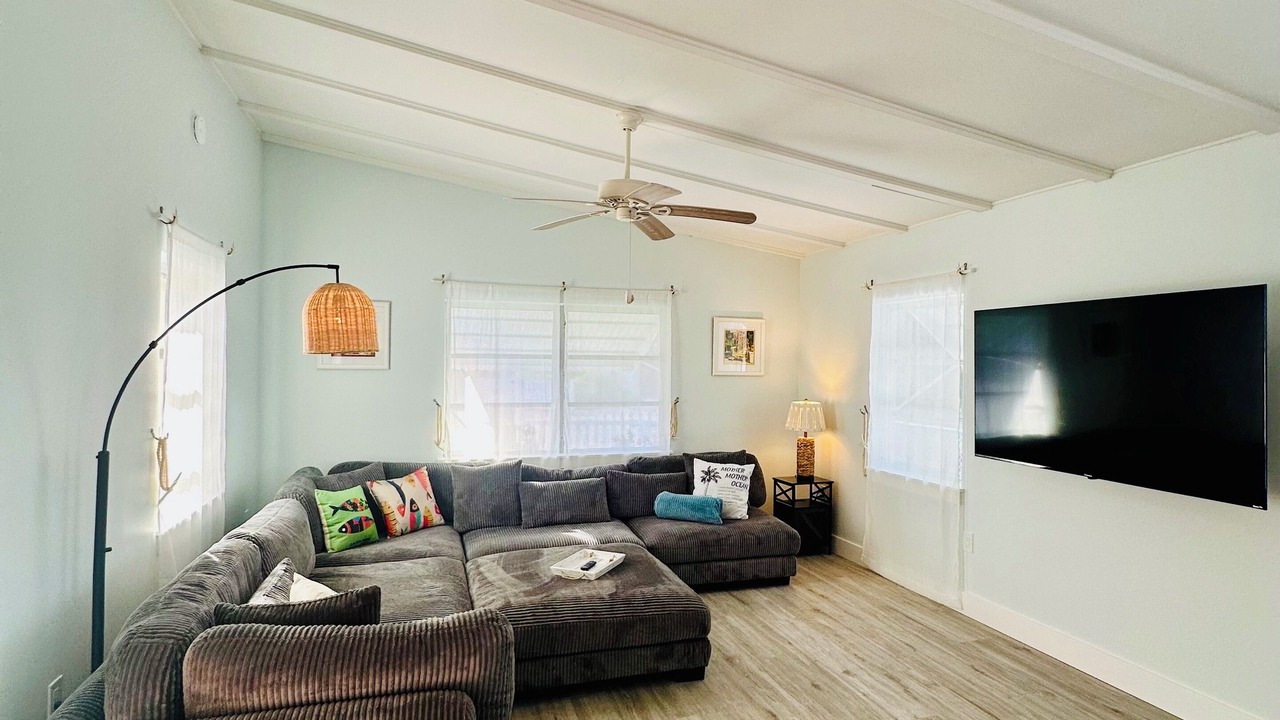 Photo of Livingroom in Anna Maria