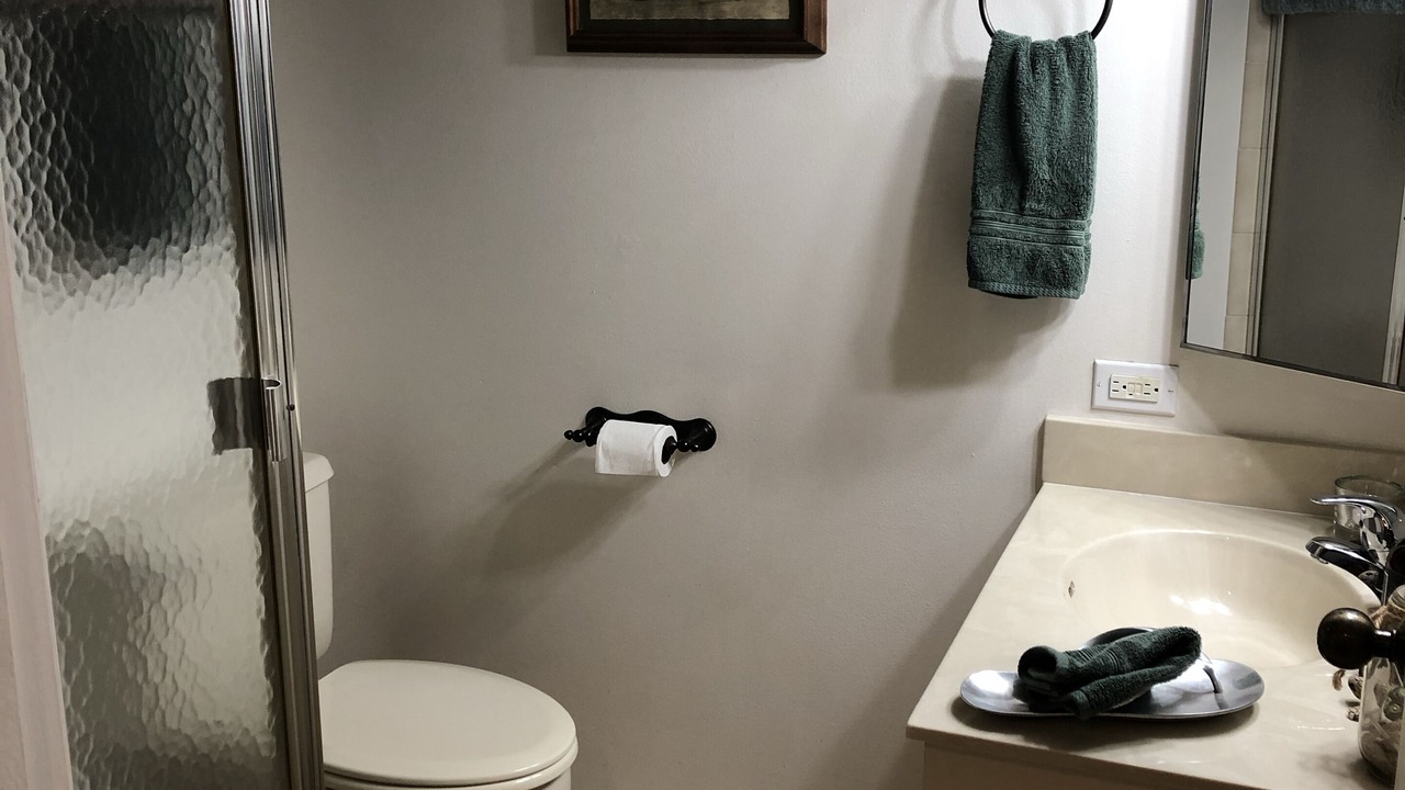 Photo of Bathroom in Sand Key