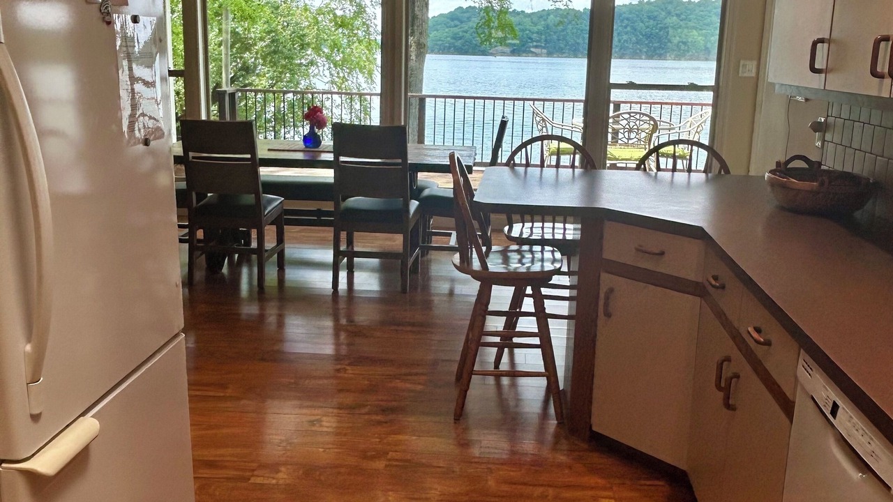 Photo of Kitchen in Byrdstown