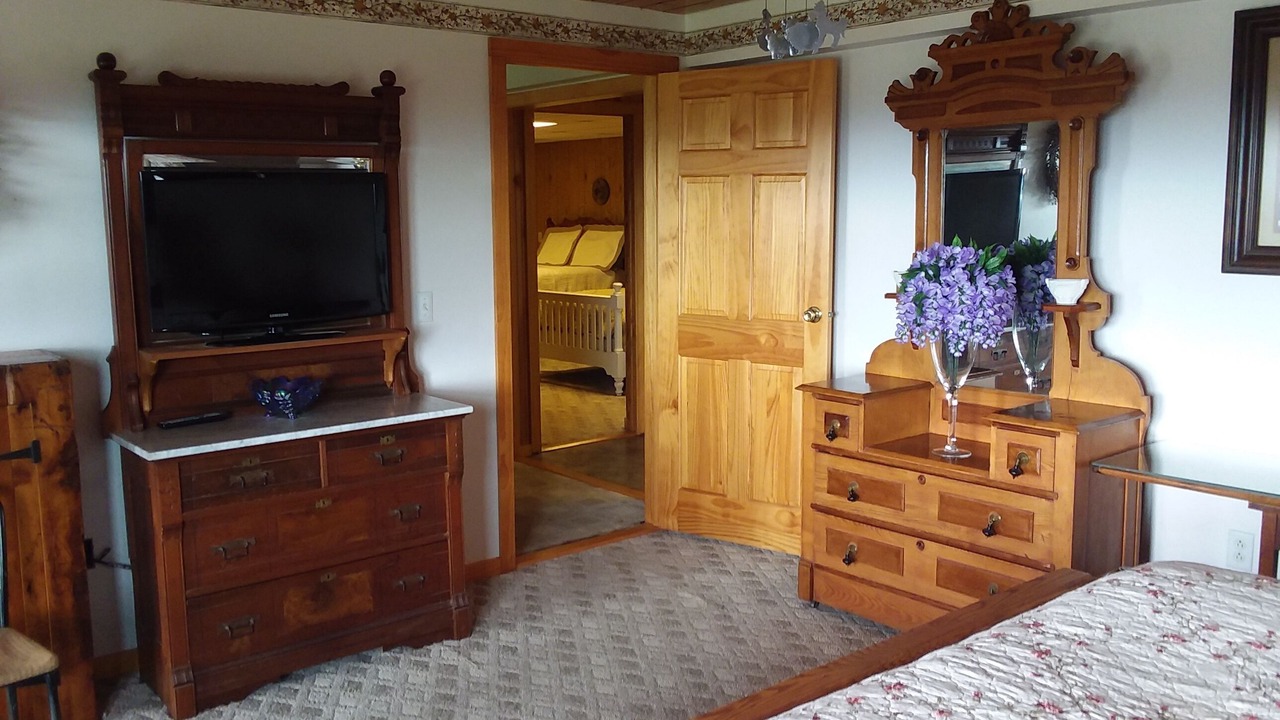 Photo of Bedroom in Watkins Glen