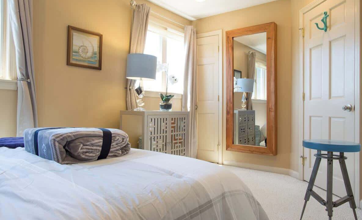 Photo of Bedroom in Newburyport
