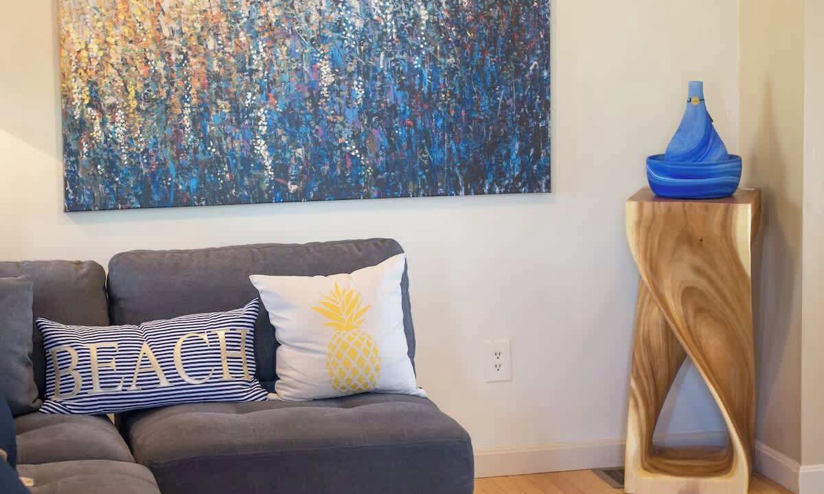 Photo of Livingroom in Newburyport