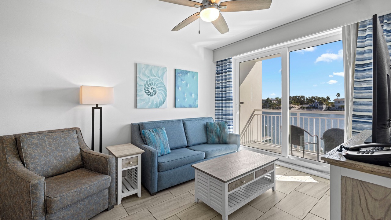 Photo of Livingroom in Treasure Island