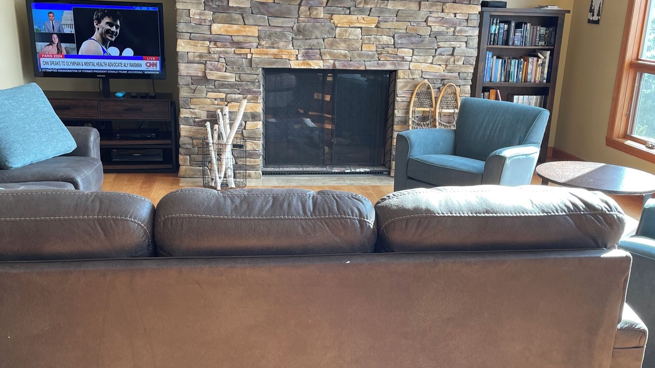 Photo of Livingroom in Two Harbors
