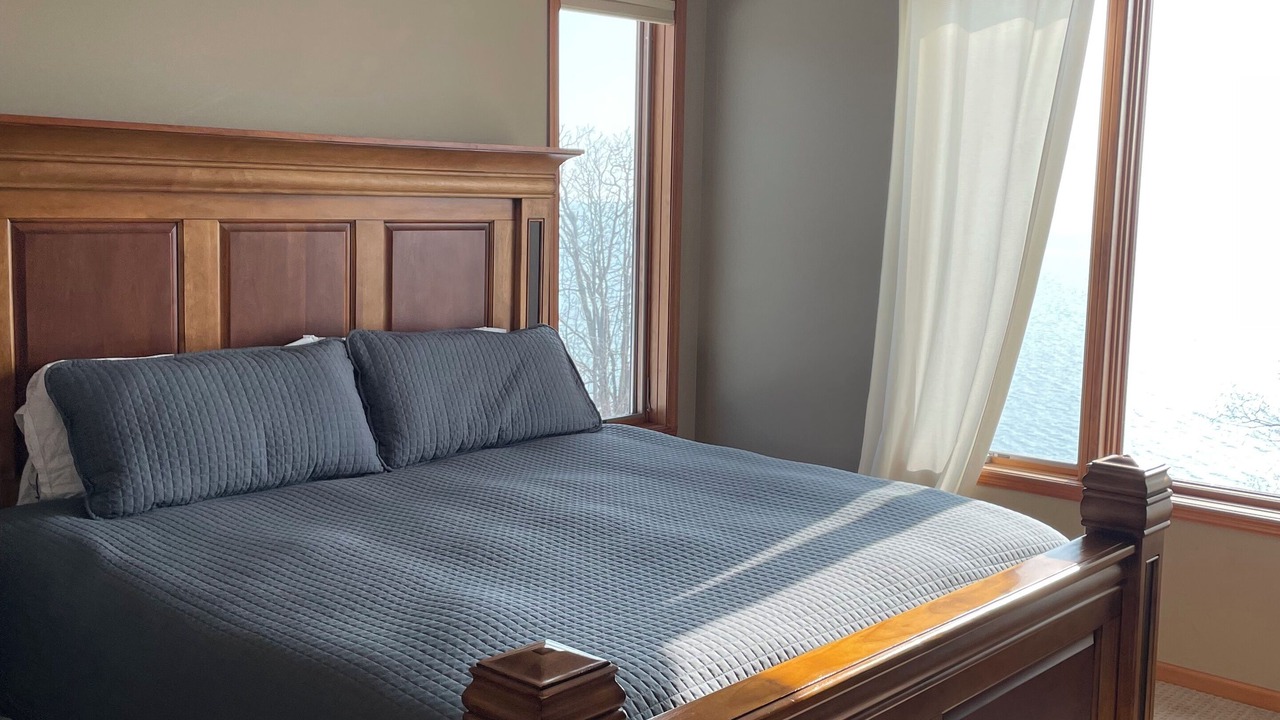 Photo of Bedroom in Two Harbors