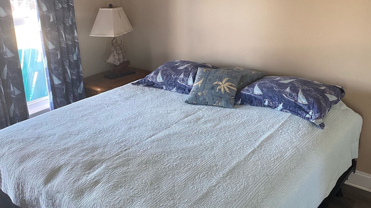 Photo of Bedroom in Surf City