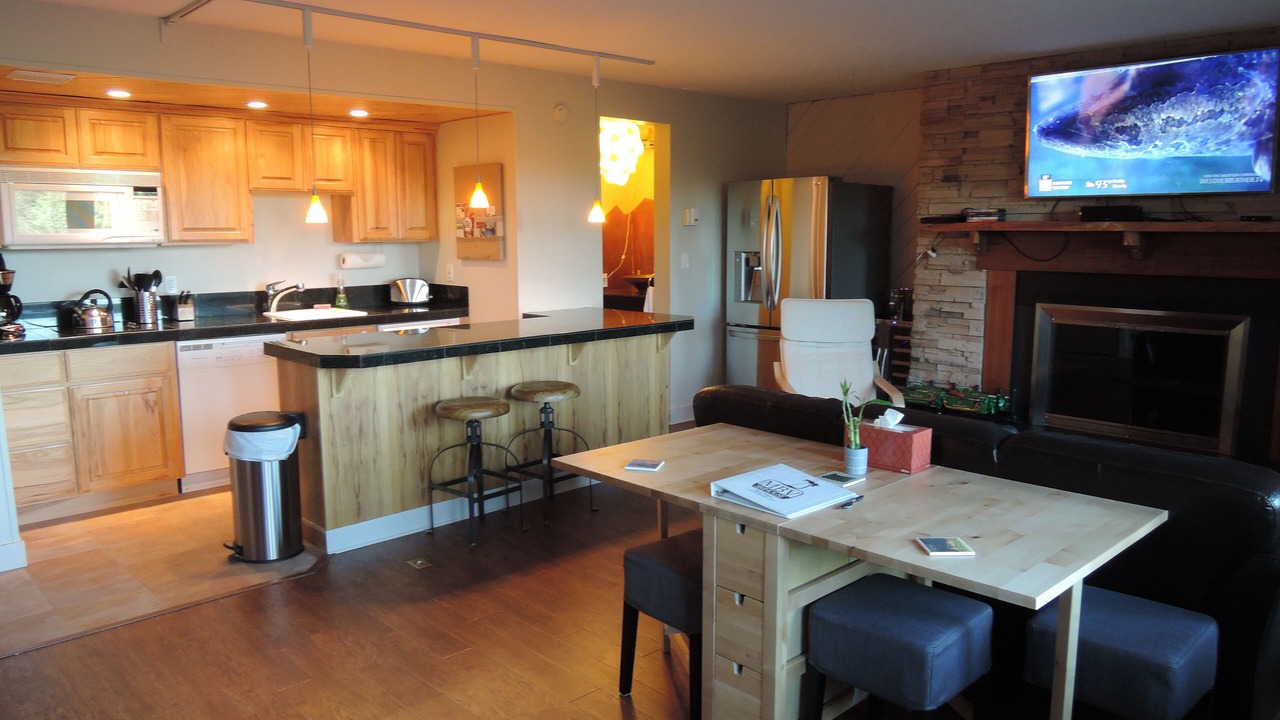 Photo of Bedroom in Bend