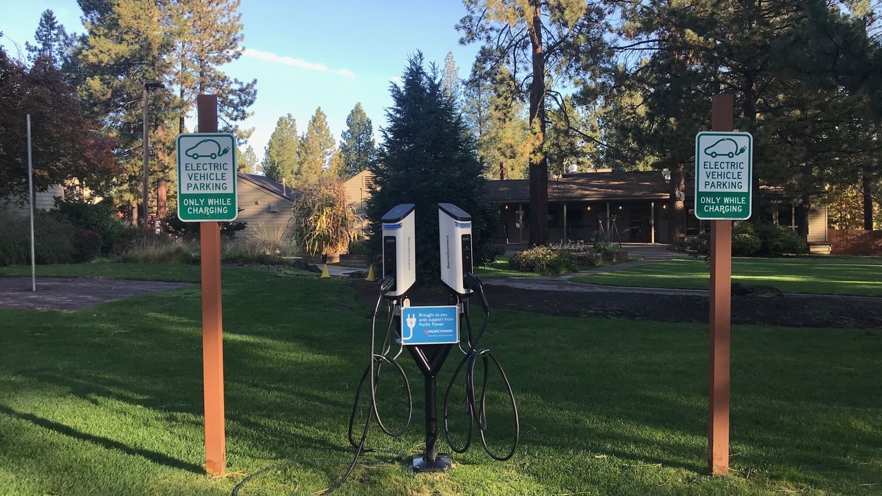 Photo of Others in Bend