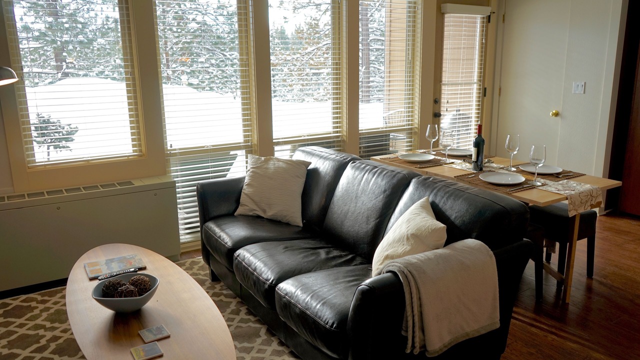 Photo of Livingroom in Bend