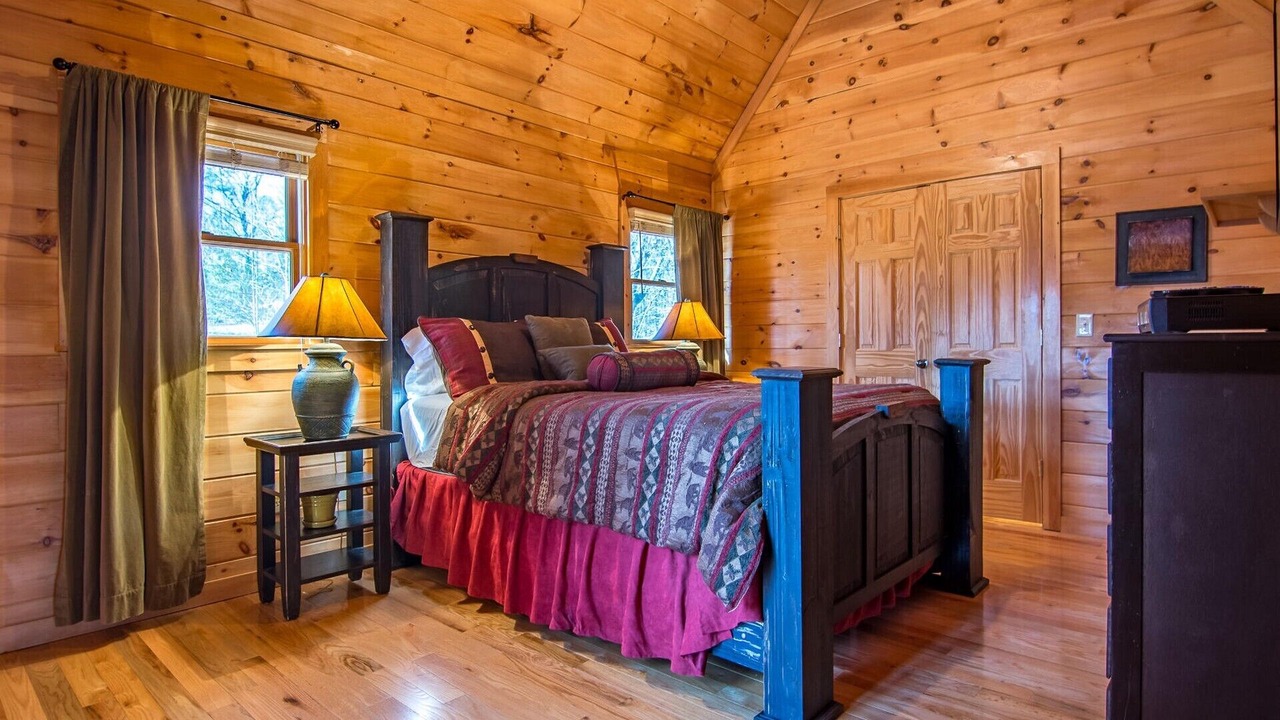 Photo of Bedroom in Blue Ridge