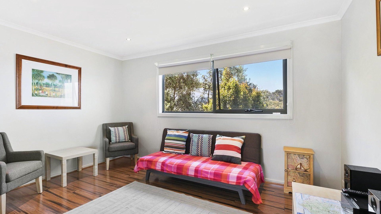 Photo of Livingroom in Lorne