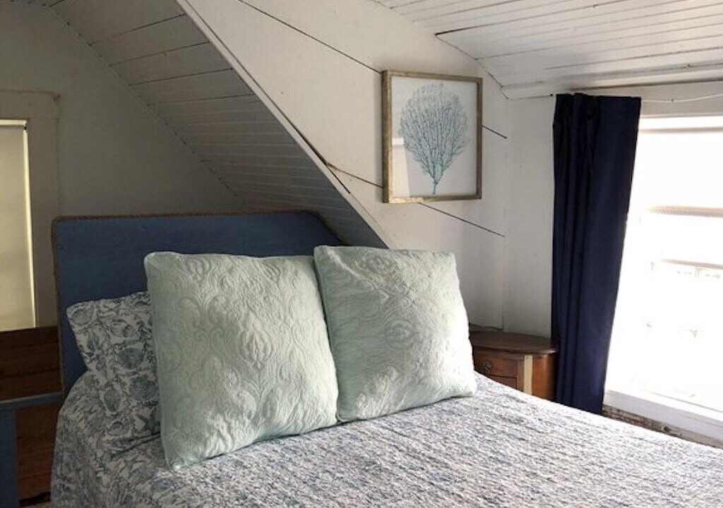 Photo of Bedroom in Walpole