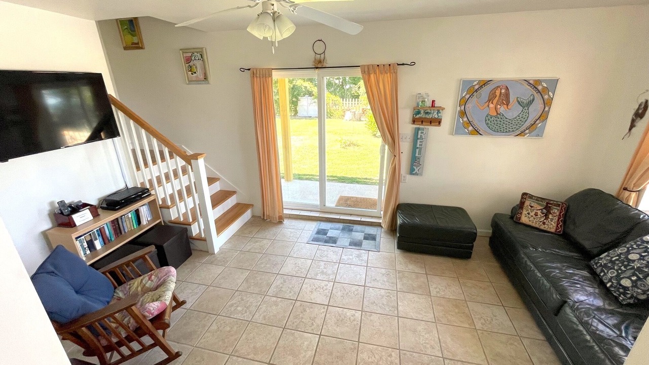 Photo of Livingroom in Ophelia