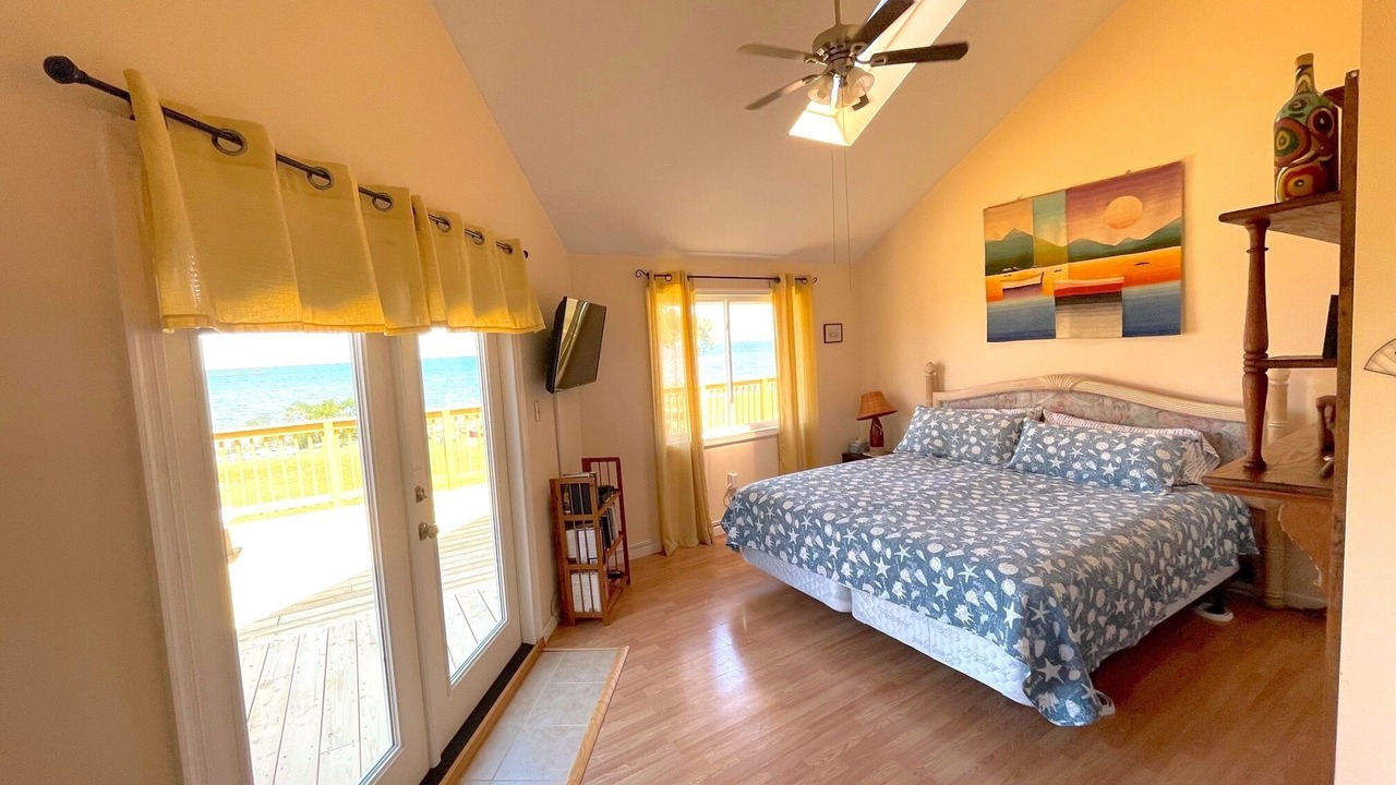 Photo of Bedroom in Ophelia