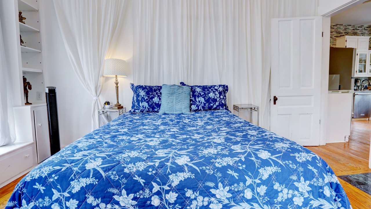 Photo of Bedroom in Clifton