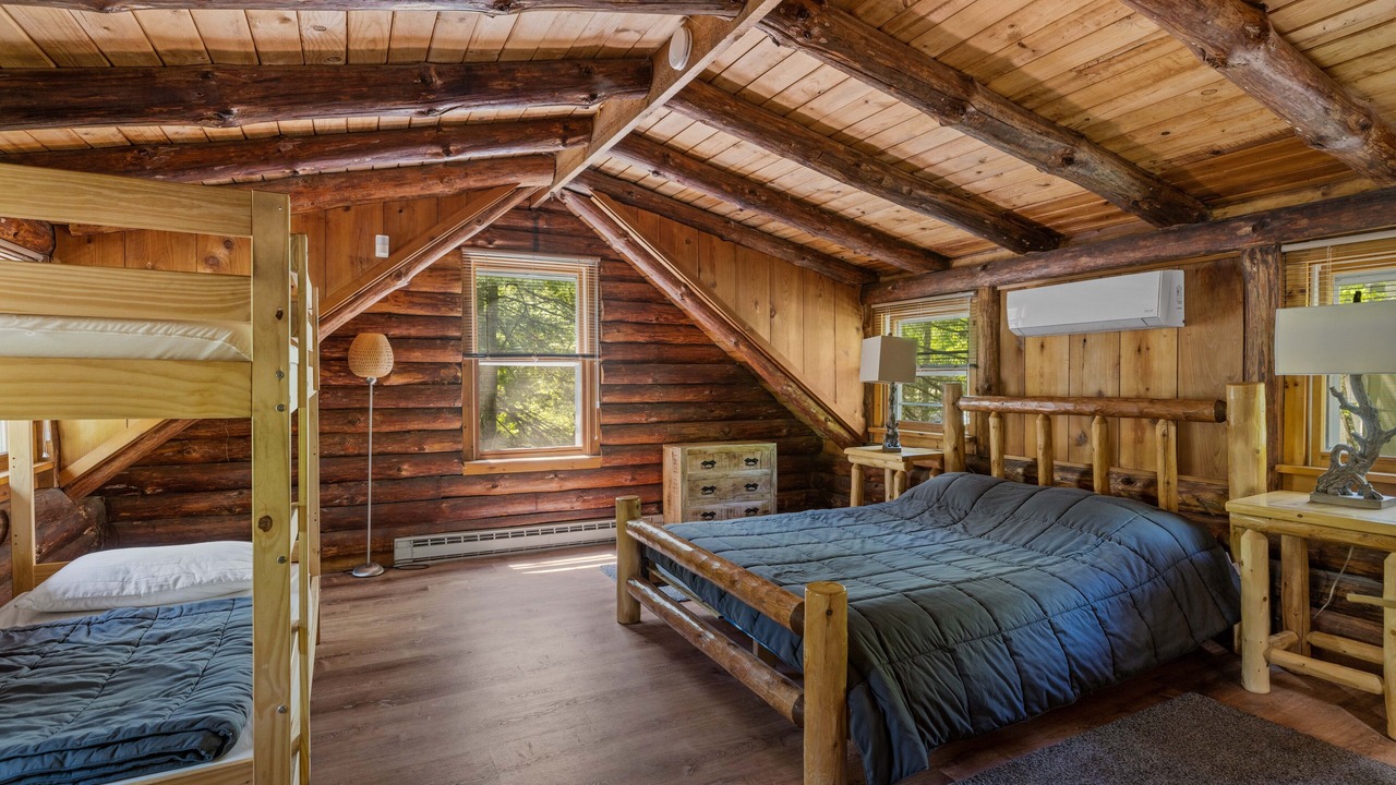 Photo of Others in Bushkill