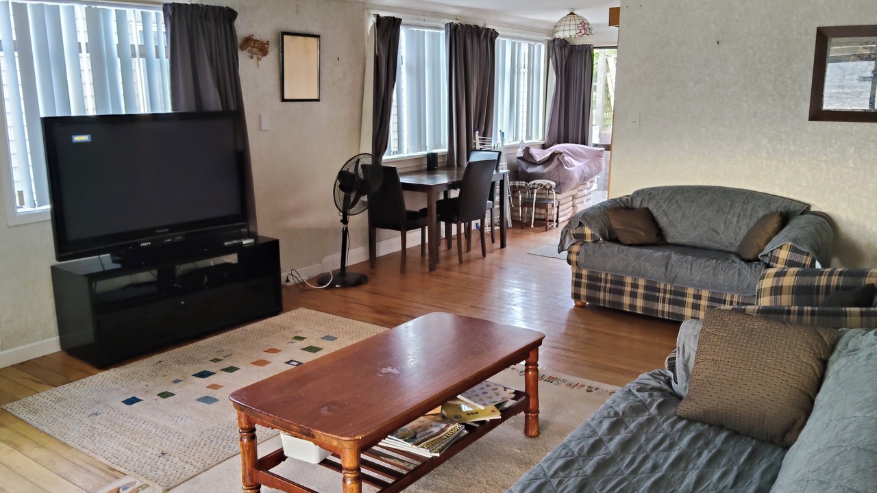 Photo of Livingroom in Whangarei Heads