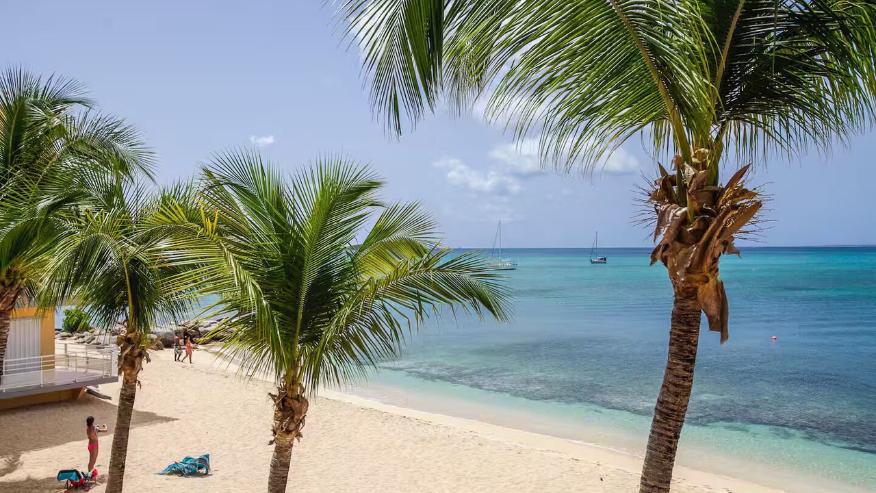 Photo of Others in Marigot