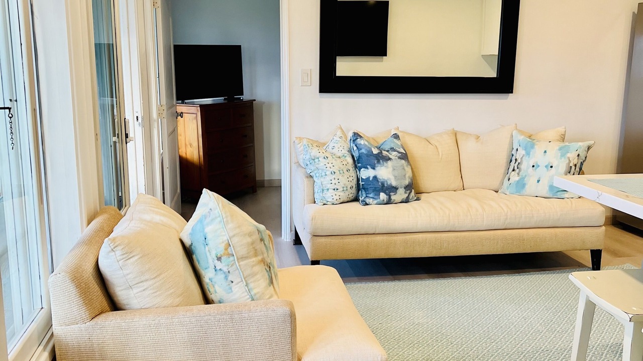 Photo of Livingroom in Pupukea