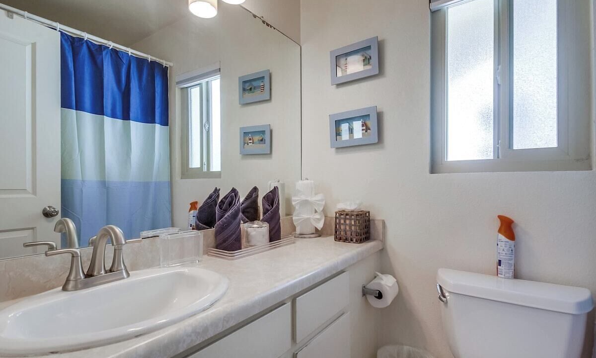 Photo of Bathroom in Mission Beach
